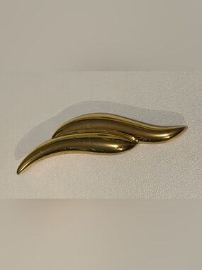 Vtg Napier Gold Tone Wave Brooch Pin Mid-Century Modern Abstract Swoop Pin